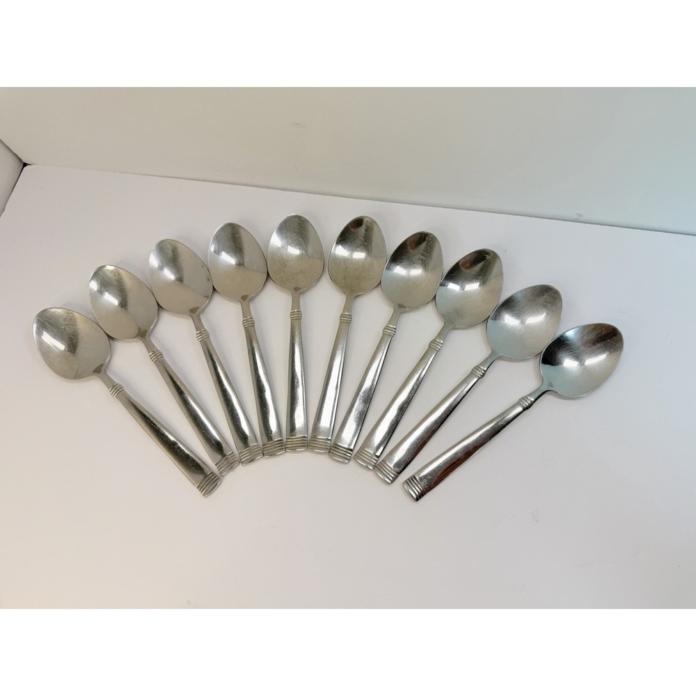Wallace 18/10 stainless Napoli Glossy lot of 10 soup spoons 7"